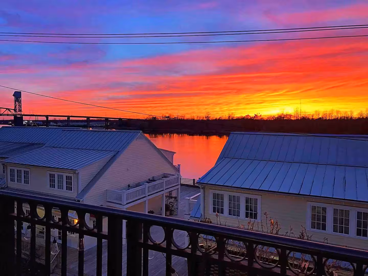 Cozy Downtown Condo with River Views property photo 11